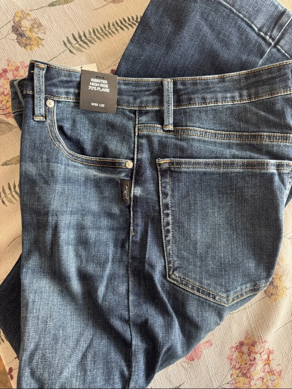 Silver Jeans Dark Blue High-Rise 70's Flare Isbister - Picture 8 of 8